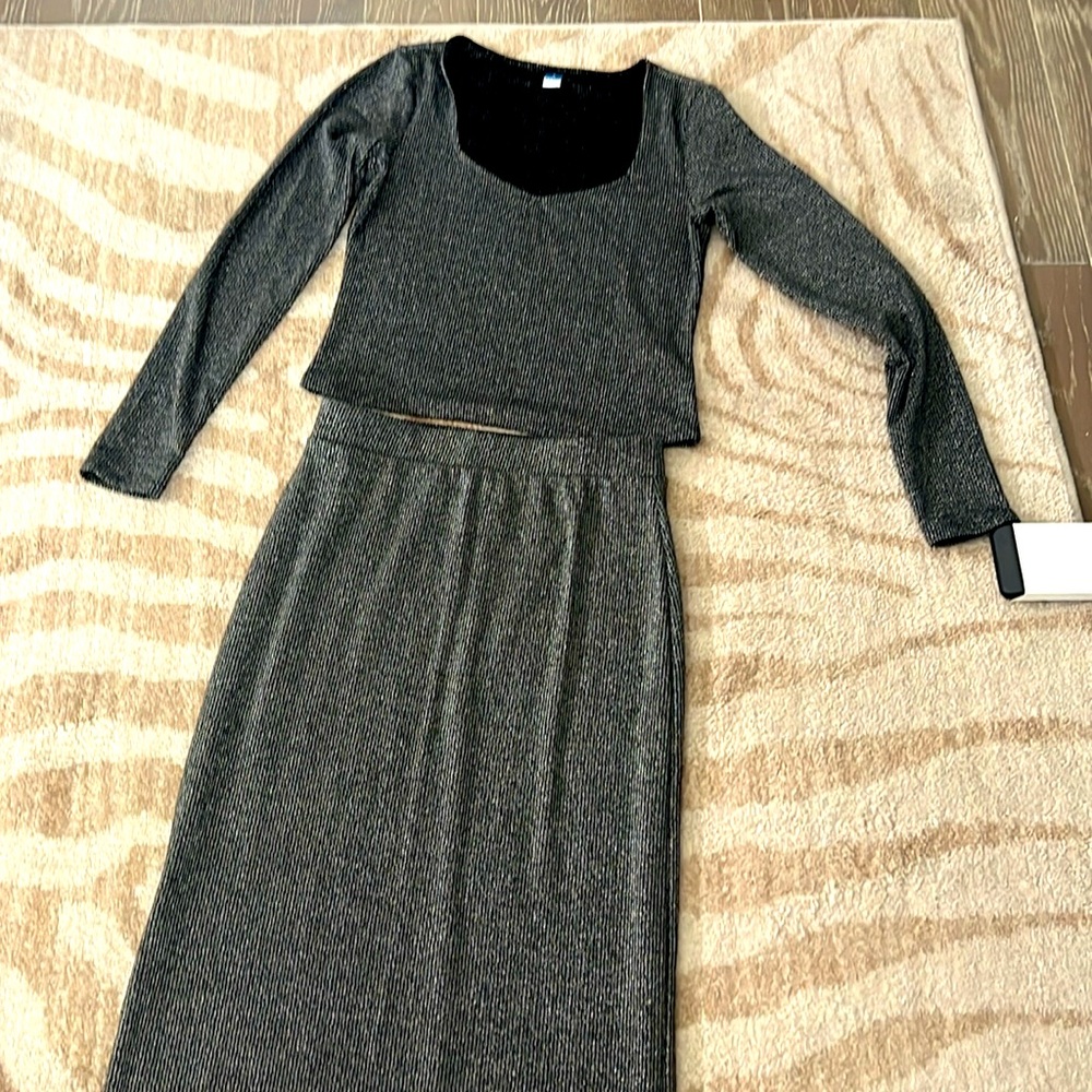 2pc Skirt set with slit